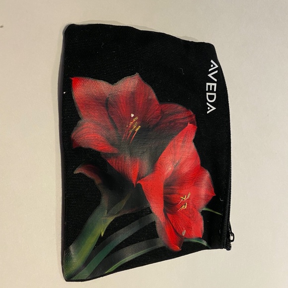 Red and Black Makeup Bag/Travel Bag Bundle - Aveda, Sephora, This Works - Picture 2 of 5